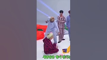 taehyung was singing & he forgot the lyrics because yoongi was noisy😂 #bts #v #suga #btsarmy