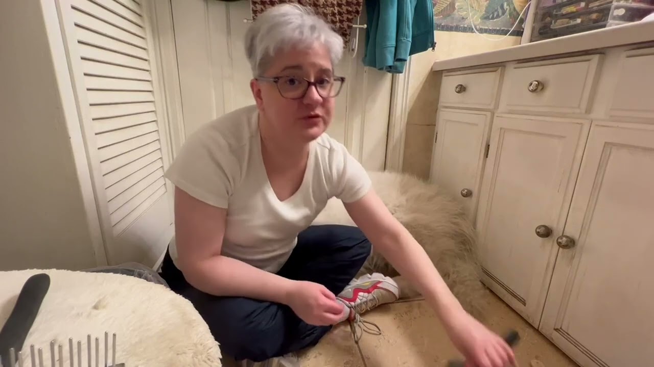 Chris Christensen Just Divine Dog Brushing Spray Review, Chris Christensen Just Divine Grooming Spra