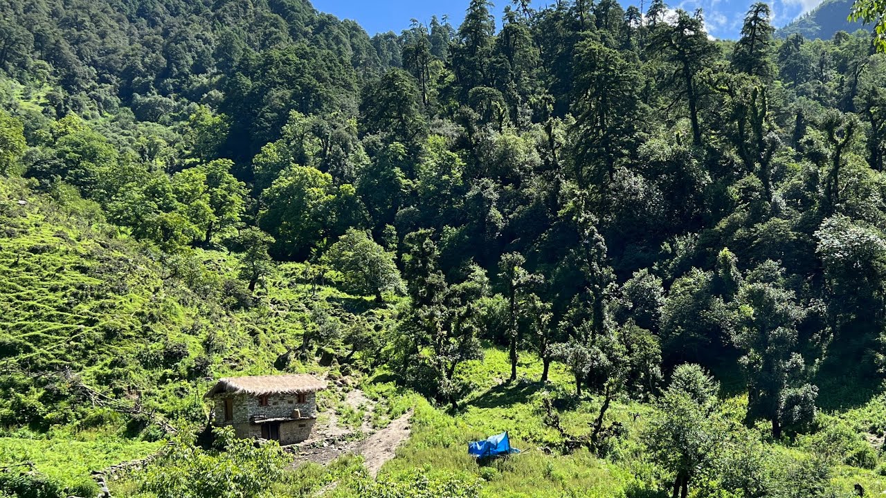 simple-nepali-mountain-village-life-of-nepal-very-calm-and-peaceful