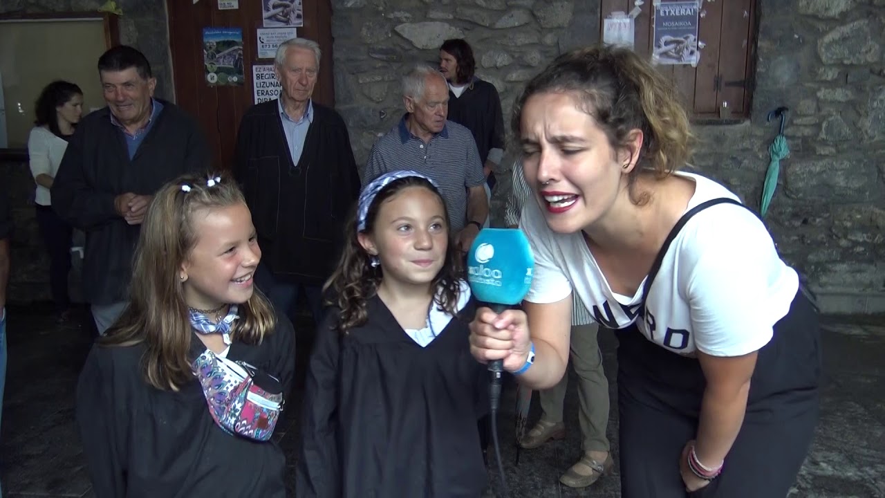 Bestak 2019 Leitza ezpatadantza eta elkarrizketak