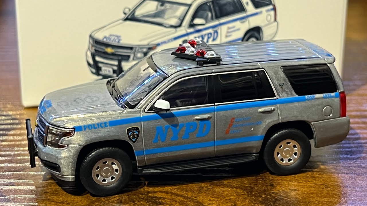 596 NYPD Chevy Tahoe Chase Variant 1/64 Scale - YouTube