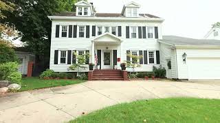 Showcasing A Stunning Riverside Living A Charming Home On Greenleaf Boulevard