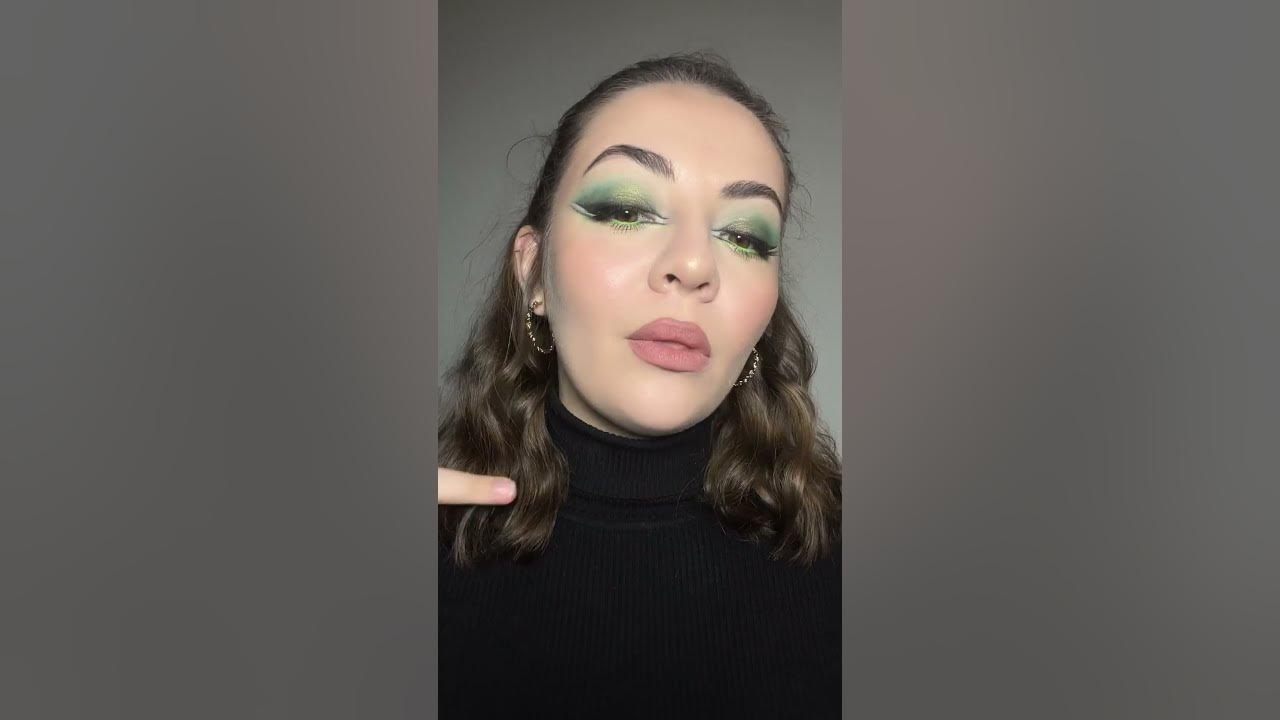 Змейка🐍 #бровист #визажист #визажисткраснодар #макияж - YouTube