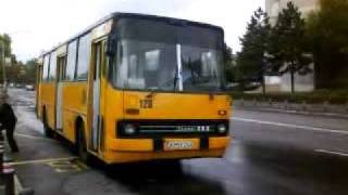 Autobuzul Ikarus 260 #126 pe linia 2B efectuand statia Biserica Prundu