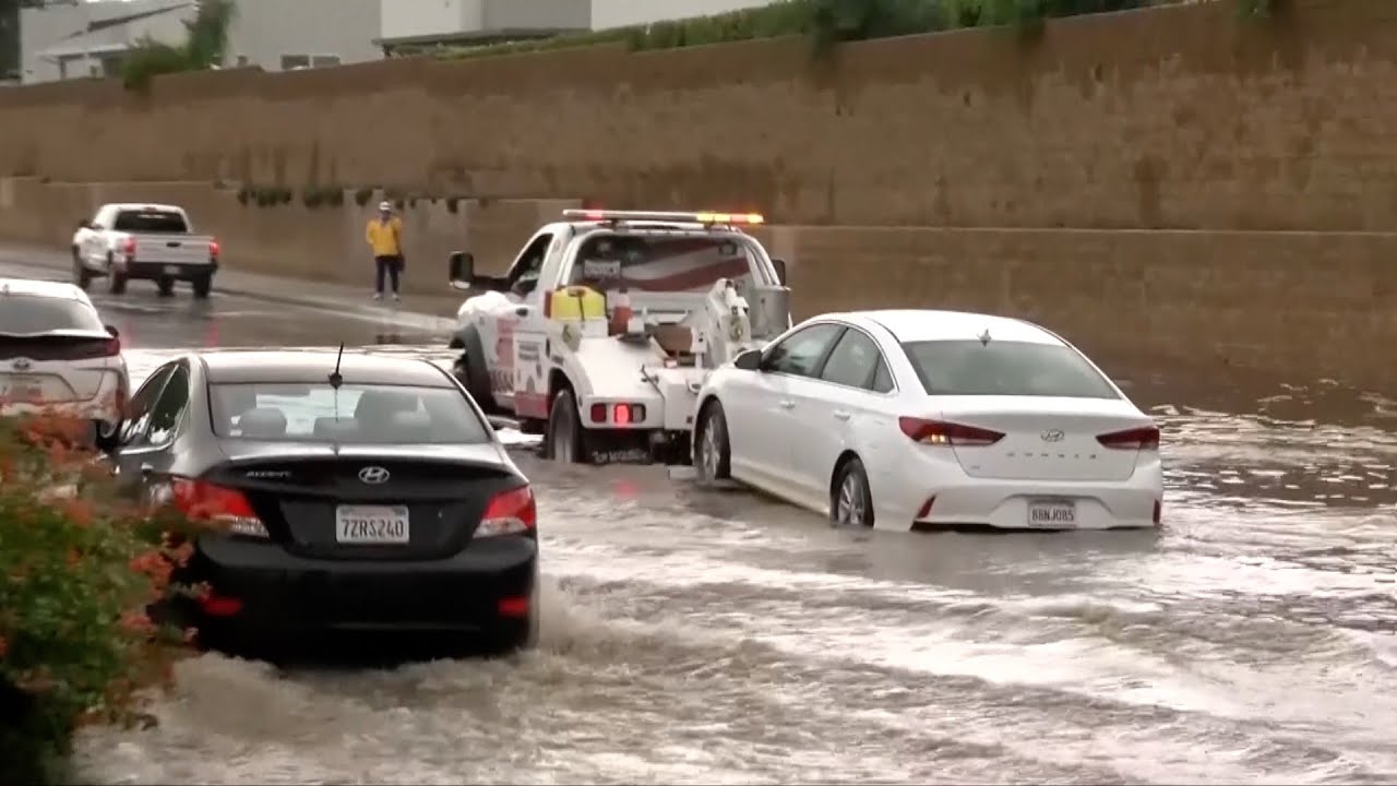 Pacific storm unleashes flooding across Southern California - YouTube