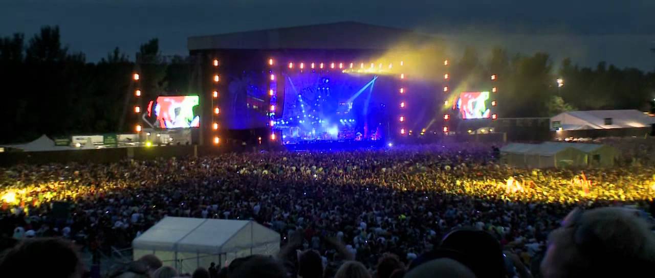 Prodigy - Colours (.World.On.Fire) Live - YouTube