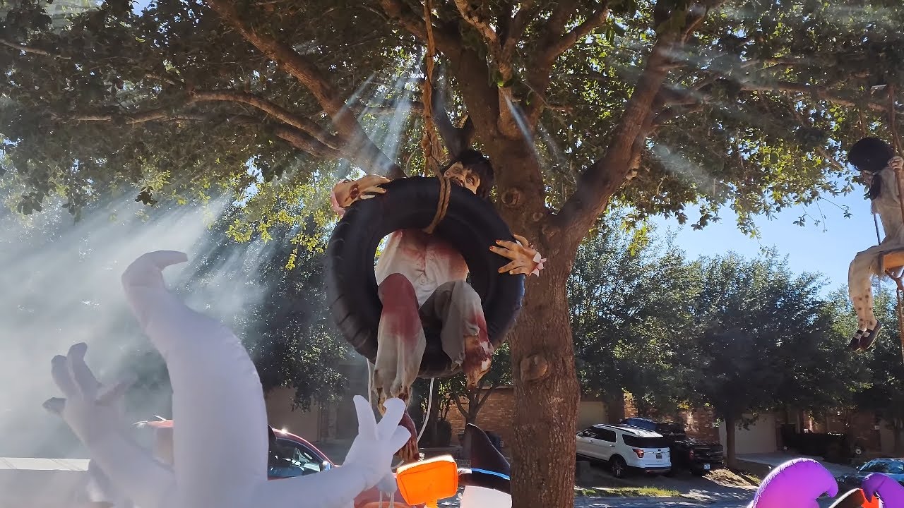 Testing the TCFUNDY Low Lying Fog Machine 2023 Halloween Yard Display