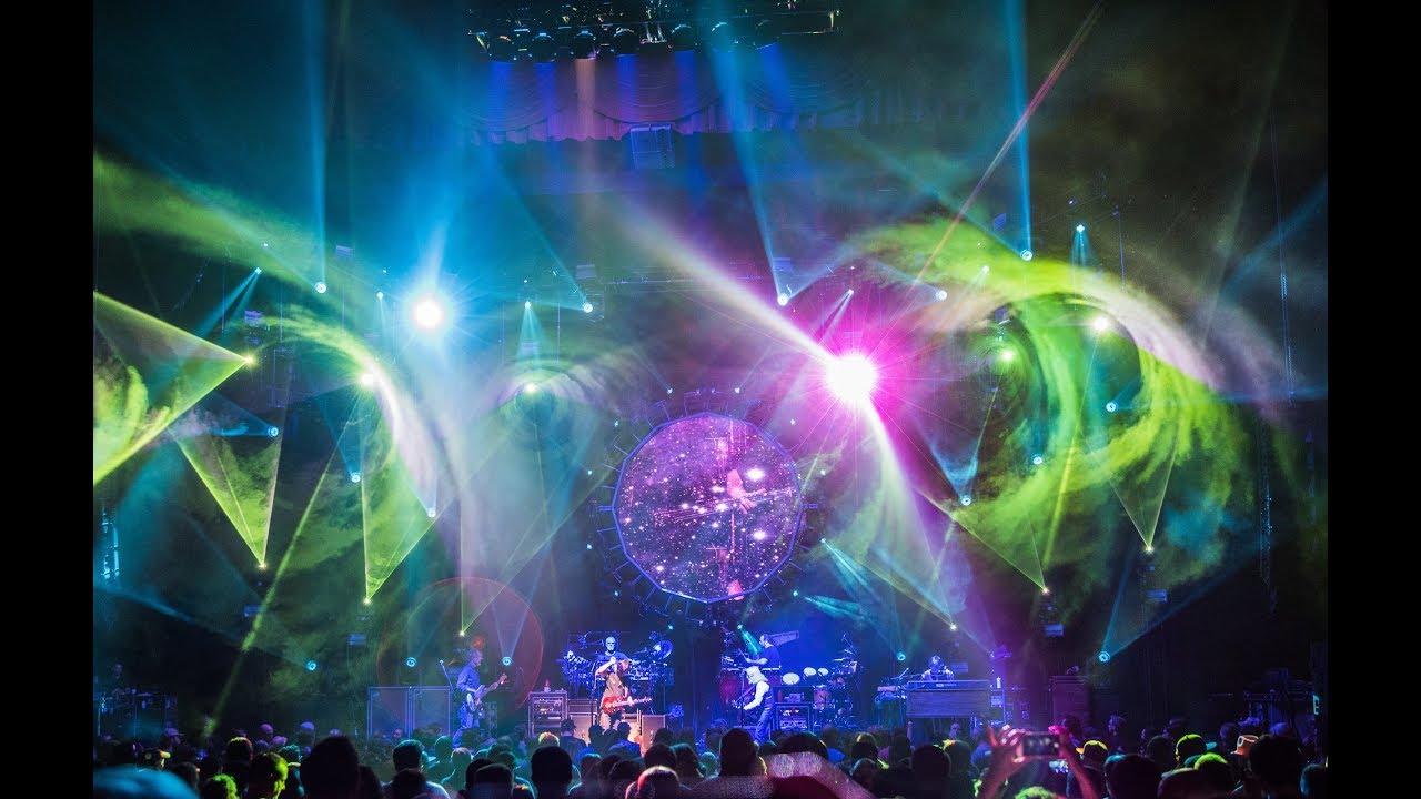 Watch The String Cheese Incident - "Way Back Home" Live from The Chicago Theatre 2017 on YouTube Watch The String Cheese Incident - "Way Back Home" Live from The Chicago Theatre 2017 on YouTube