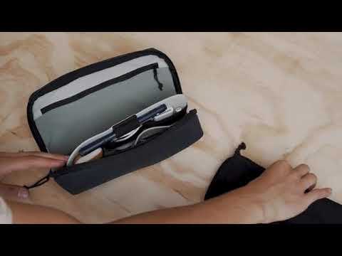 Moment Travelwear bags - Removable Mini Pouch