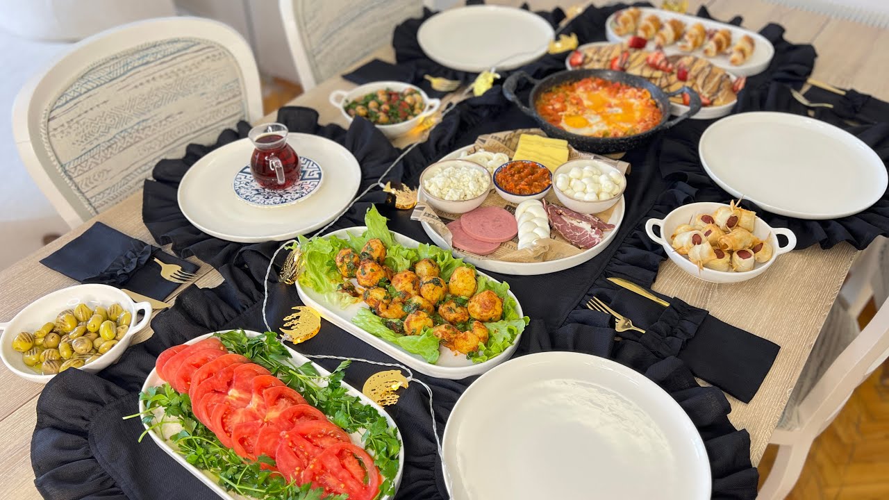 Kahvaltılık 6 Pratik & Şık &  Ekonomik Tarif / Pankek, Kruvasan, Zeytin ezmesi, Sosisli börek