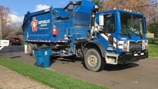 RS Mack MRU Heil Rapid Rail Garbage Truck