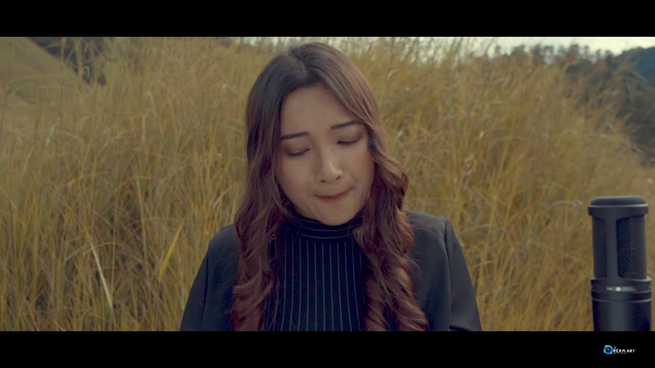 Milley Sui || ဝေငှလိုက်ပါ || Official Music Video