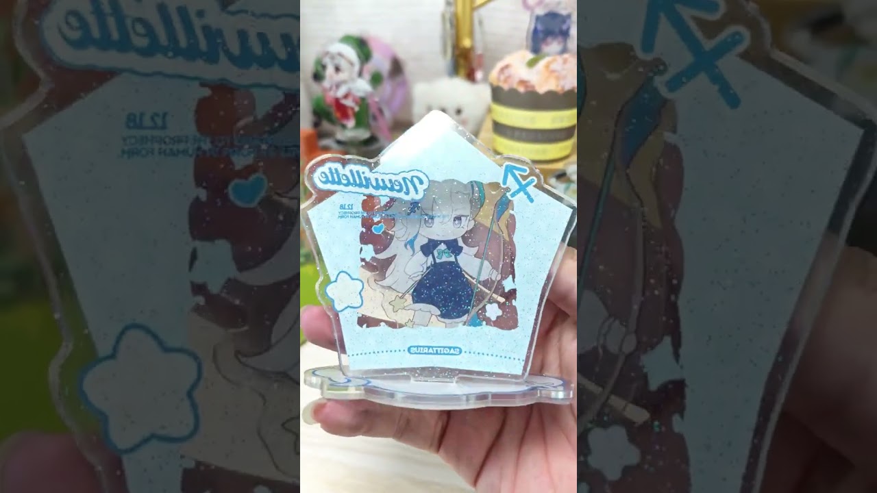 Custom acrylic standee figure ornaments acrylic keychain 