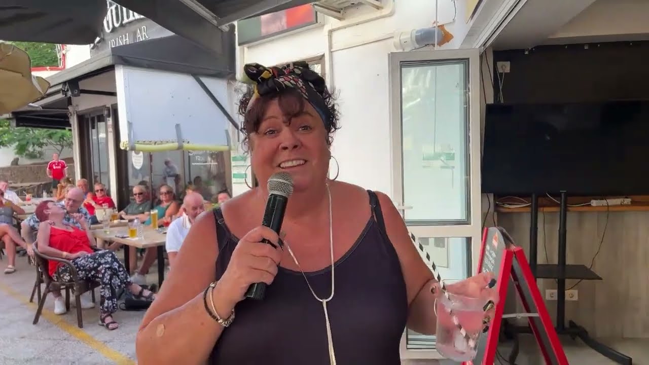 Shelley Sings Live Tenerife Today