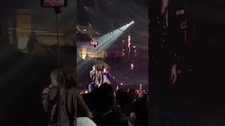 Download Lagu Dewa 19 - I Want To Break Free (Live in KL 2022 - 30 Years Anniversary Tour) MP3