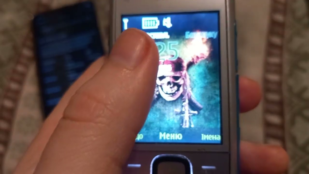 Огляд на Нокию Х2-00!