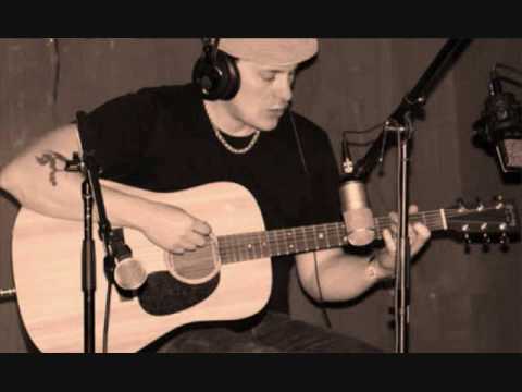 Lovey Problem (Accousic) Video
