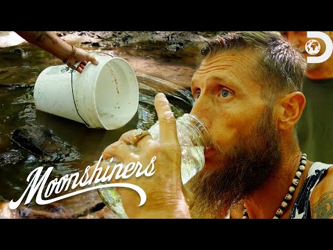 Spring Water Peach Brandy | Moonshiners | Discovery