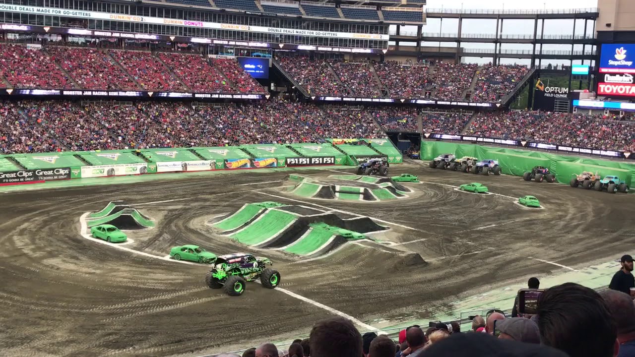 Monster jam Gillette Stadium 2018 YouTube