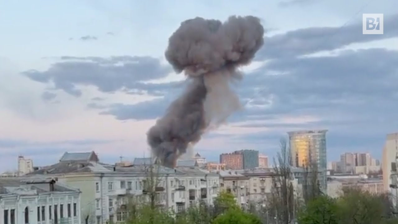 разрушенные здания в киеве. точка тактический ракетный комплекс. удары по объектам инфраструктуры украины. киев ракетные. взрыв тос 1 солнцепек.