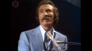 Watch Marty Robbins Dont Let Me Touch You video