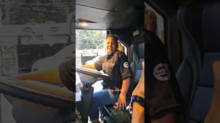 Download Lagu WANITA SATU-SATUNYA YANG BAWA BUS TINGKAT KE JALUR SUMATERA !! EPA STAR #bus #shorts #shortvideo MP3 Download Lagu WANITA SATU-SATUNYA YANG BAWA BUS TINGKAT KE JALUR SUMATERA !! EPA STAR #bus #shorts #shortvideo MP3