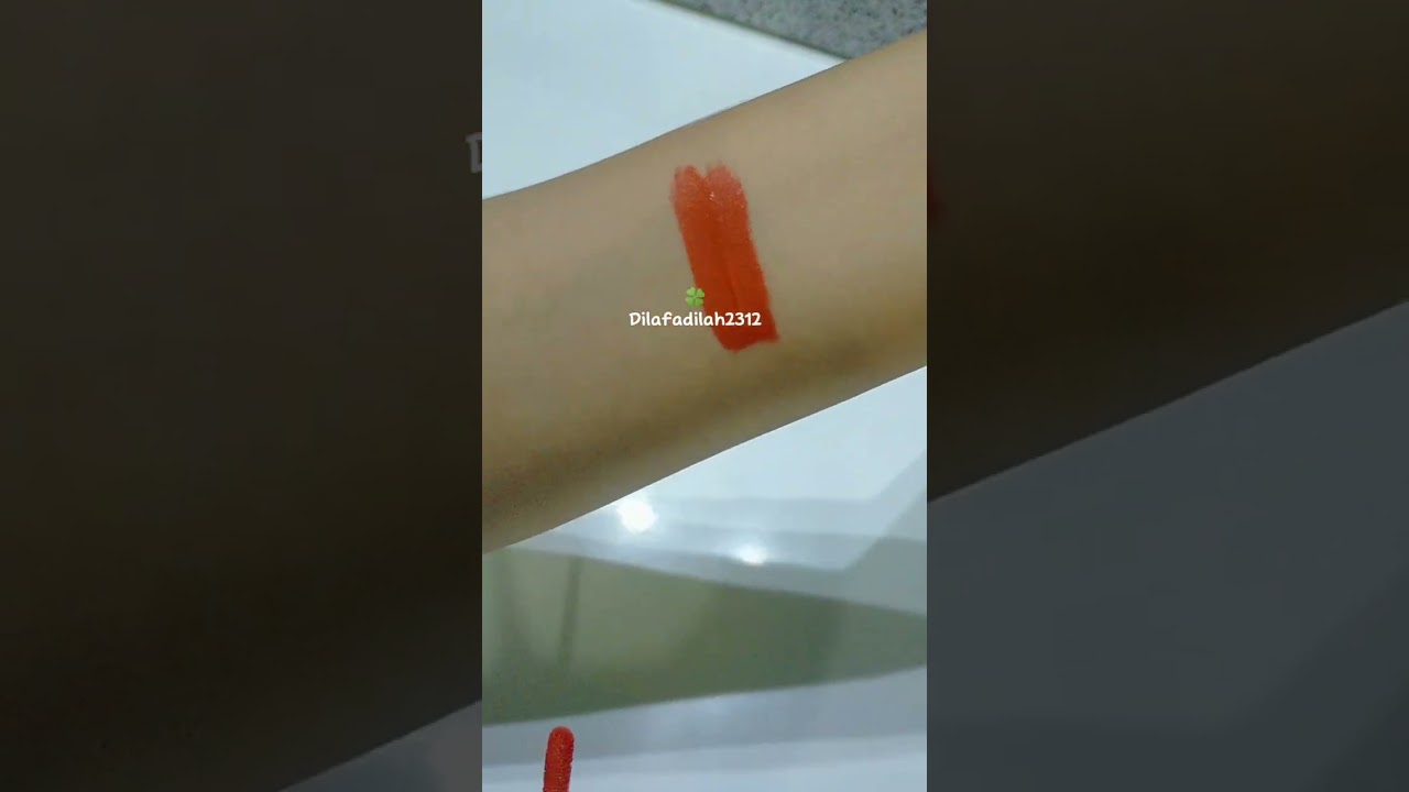 Urban Lip cream matte implora 