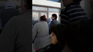 Edesal No Le Abrió Las Puertas A Los Vecinos Que Fueron A Reclamar 1