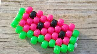 Watermelon slice kandi tutorial