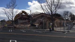 Brentwood Library Demolition