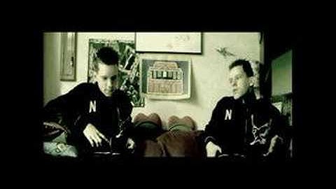 Shoot your clone (After Effects CS3 test)