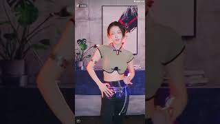 小鹿乱撞.20220704151327