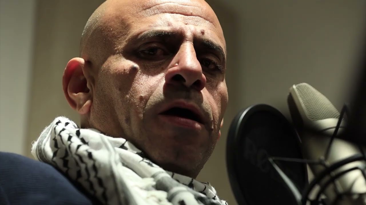 حكاية ابطال / أقمار اريحا - مخيم عقبة جبر / الفنان أكرم المقيطي كلمات الشاعر ياسر الوحيدي