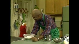 Sesame Street  Elmo & Gordon Make Cookies/Snuffy Does Magic