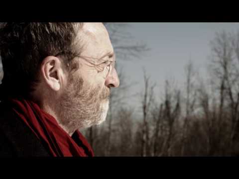 Fool - David Francey (Official Music Video) auf YouTube ansehen Fool - David Francey (Official Music Video) auf YouTube ansehen