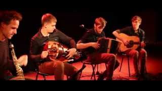 Video thumbnail of "Trio Dhoore & Toon Van Mierlo - Very Jeune [Muziekcentrum Dranouter]"
