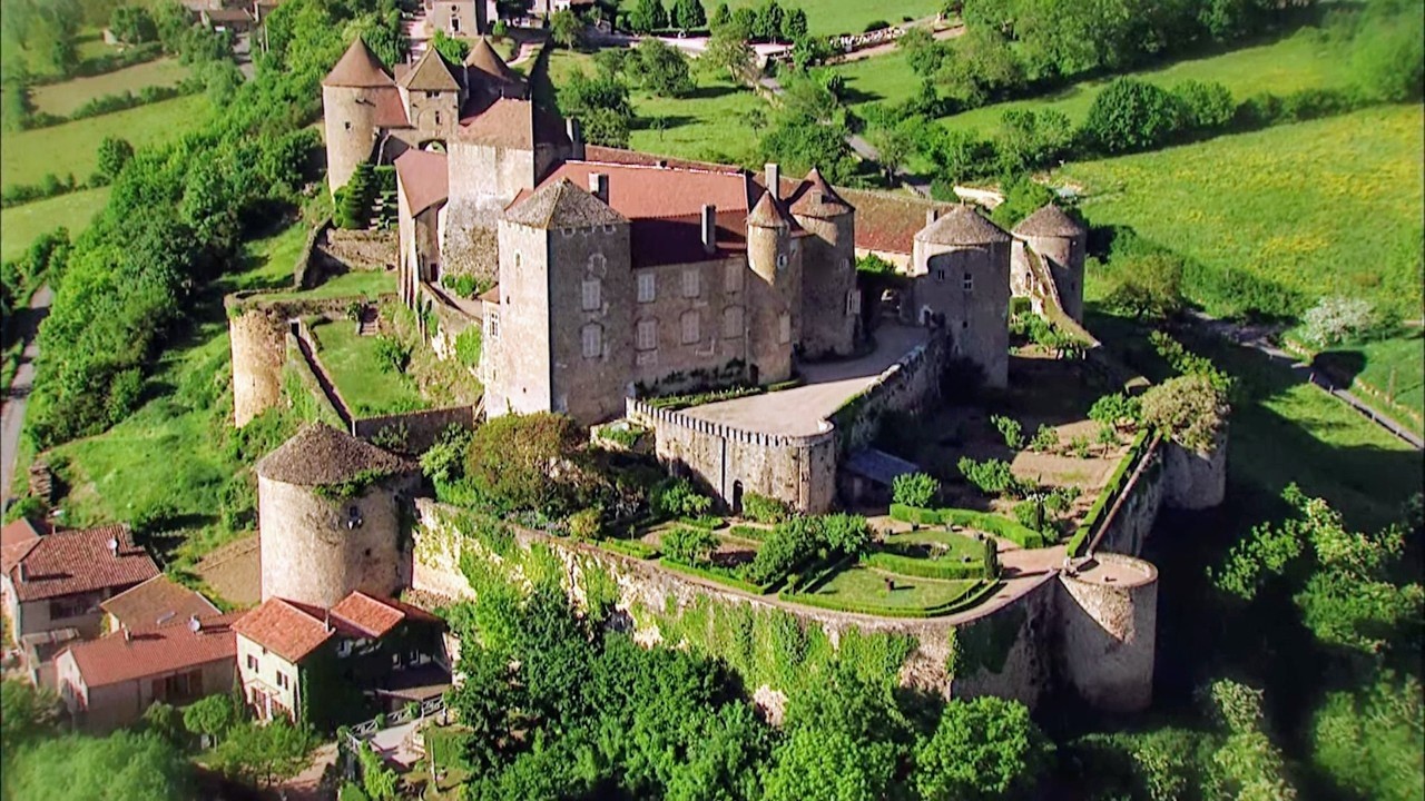 Châteaux et vins, la richesse de la Bourgogne | Douces Frances