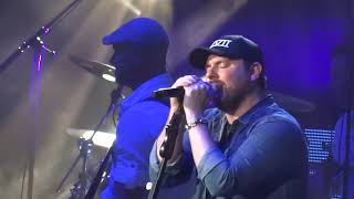 Chris Young, "I'm Comin Over", Klipsch Center, Indianapolis, 7/15/17