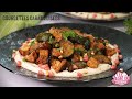 Recette de Courgettes Caramélisées, Croûtons et Sauce Feta à l'Ail Confit