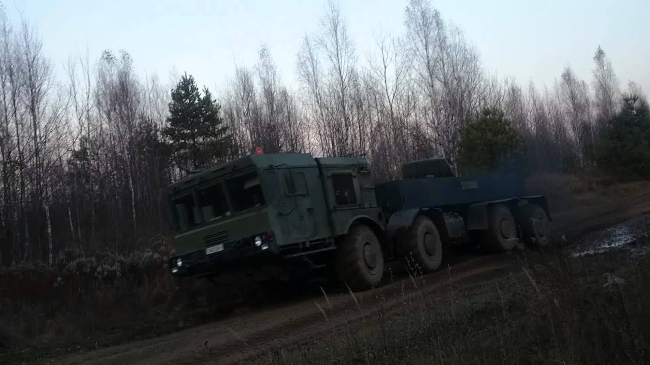 МЗКТ-7930 на полигоне Колодищи