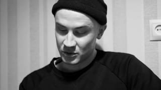 Равшан Саледдин — В больших городах живут и не встречаются (читает К. Сперанский) Равшан Саледдин — В больших городах живут и не встречаются (читает К. Сперанский)