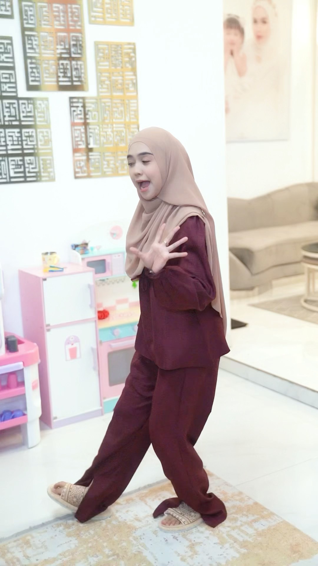 Jangan sampai Moana lihat..!!