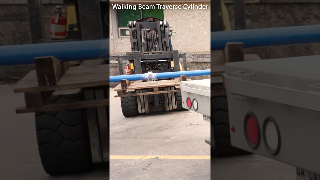 Painting & Shipping Hydraulic Cylinder on flat bed truck