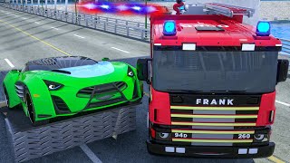 Supercoche gigante vs Coche pequeño 🚒🚔🚑 Coche deportivo rápido vs camión de bomberos.