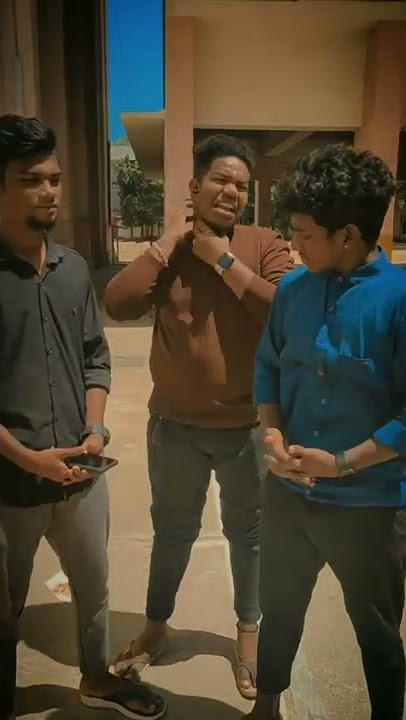 Naanga beach oorama irukom ๐๐ #a1 #movie #comedy #scene #santhanam #thakka_atti_boyz