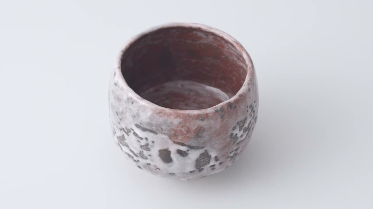 見るだけでは伝わらない樂茶碗の魅力をいかに伝えるのか (「吉左衛門X