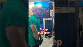 tricep cable pushdown. #tips #tricep #cable #pushdown