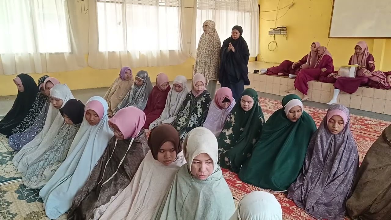 Bismillah sholat dhuha bersama murid SMA PGRI Pekanbaru #sholat #dhuha #fypage #fypyoutube 