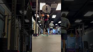 New squat PR 1X215 #littlebeast #lifting #squats #weightlifting