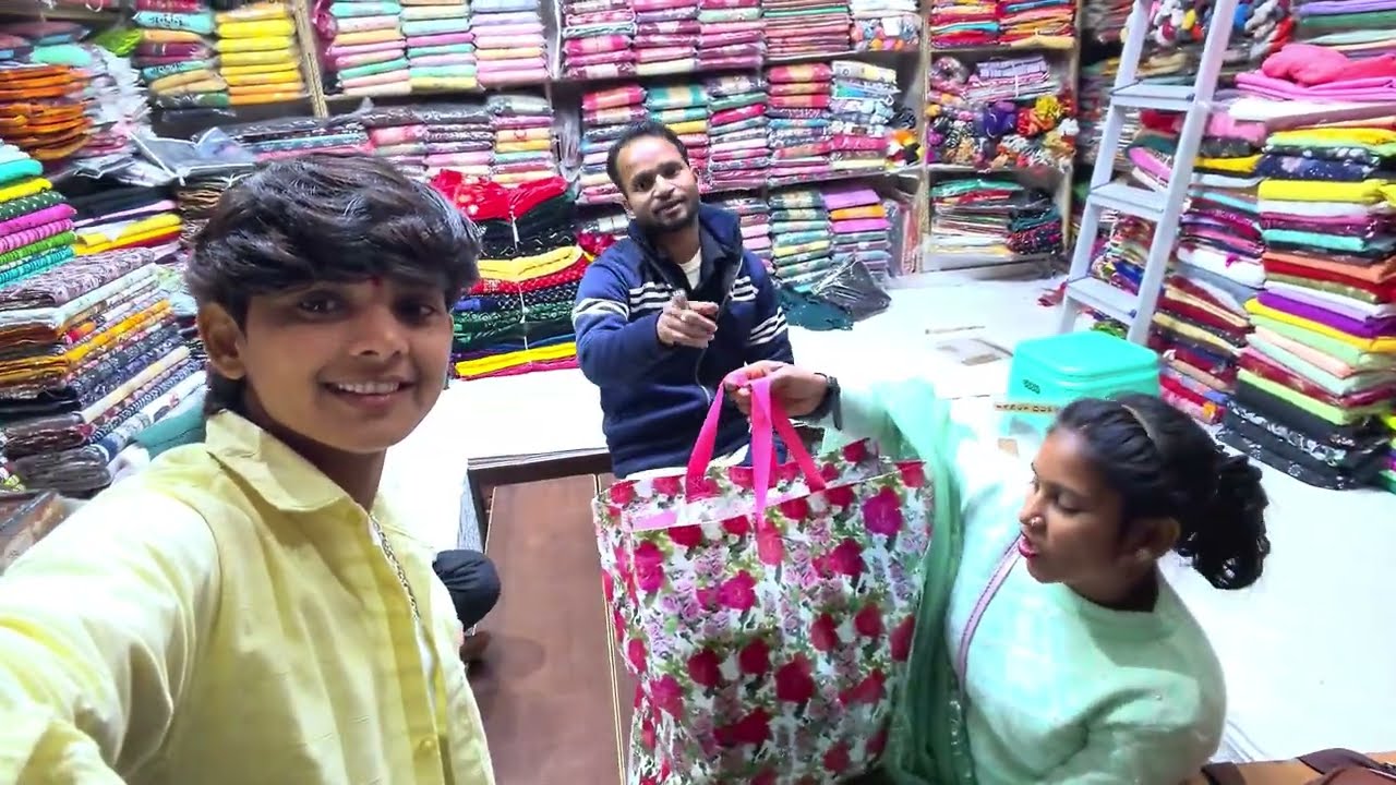 #New mall ￼ say ke shopping 🛍️ #￼ Pura block Dekhe#akhileshrajput15 ❤️❤️#￼ viral blog🙏🙏